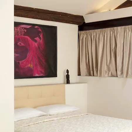 Гостевой дом Mitodea - Residenza D'epoca 4*