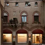 Mitodea - Residenza D'epoca 4* ボローニャ