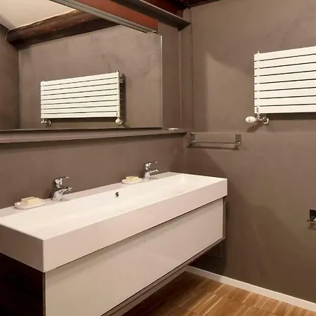 Mitodea - Residenza D'epoca Bologna